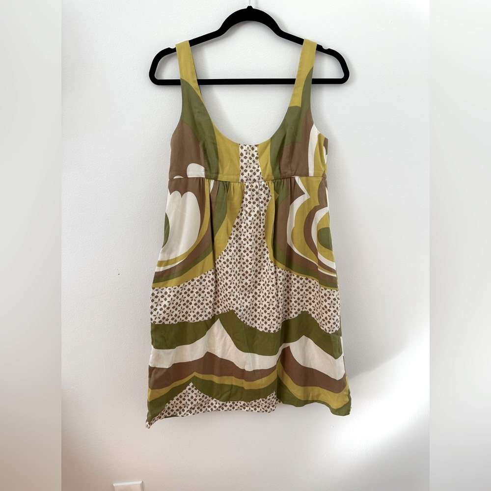 Trina Turk size 4 Mod Dress